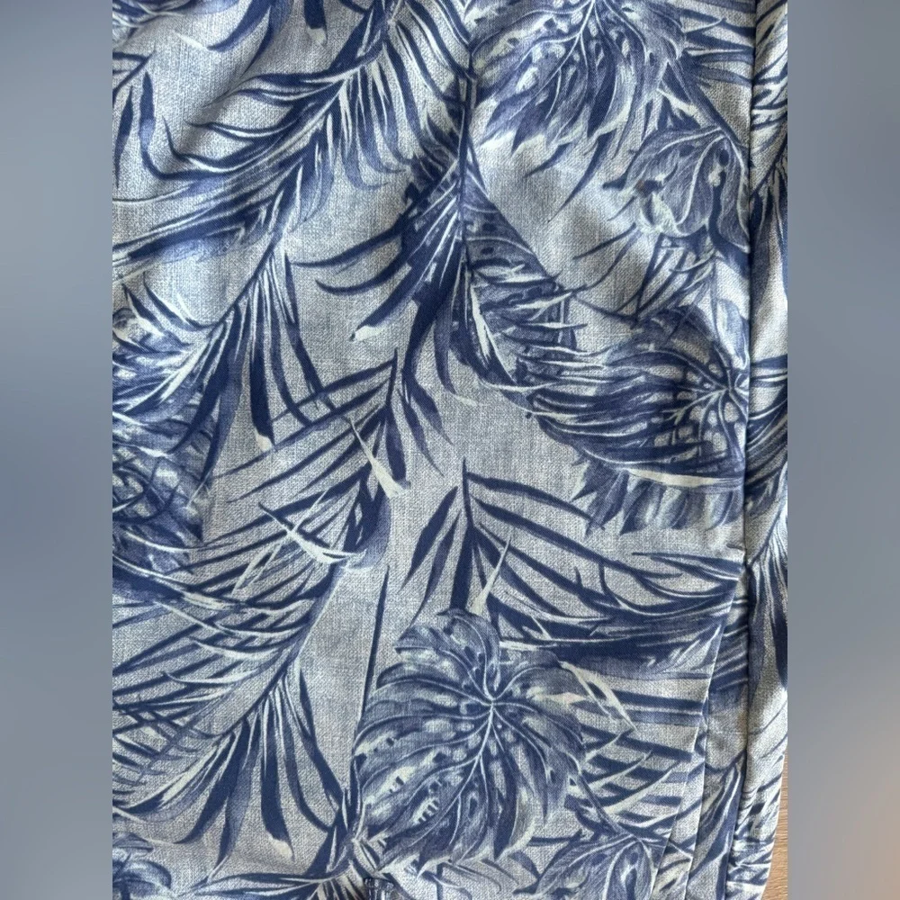 Tommy Bahama Blue Tropical Hybrid Swim Trunks SZ 38